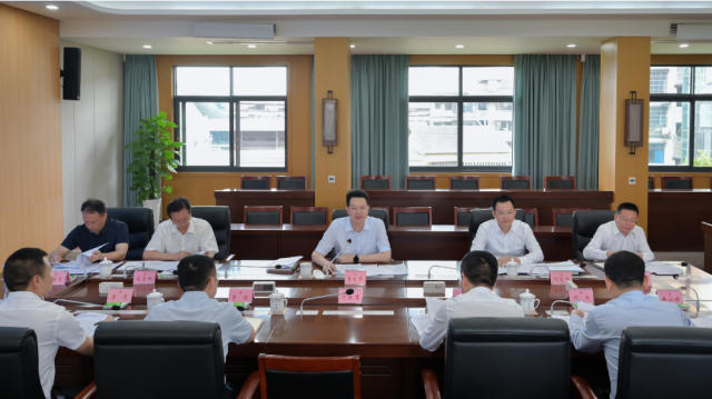 李文章主持召开2025年县委党建领导小组(县委县政府党风廉政建设责任制领导小组)第2次会议